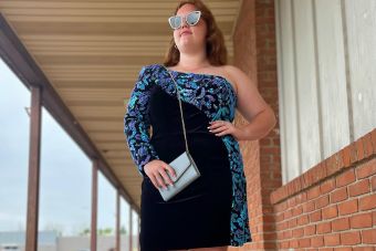 SC8114 black velvet and purple/blue sequin one sleeve homecoming 2022 dress, plus size